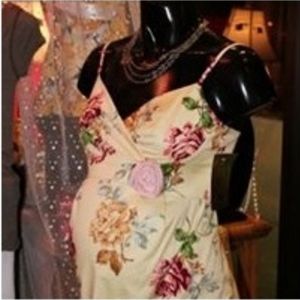 NWT Cami Maternity Top Yellow with Magenta Flowers NEW S Small